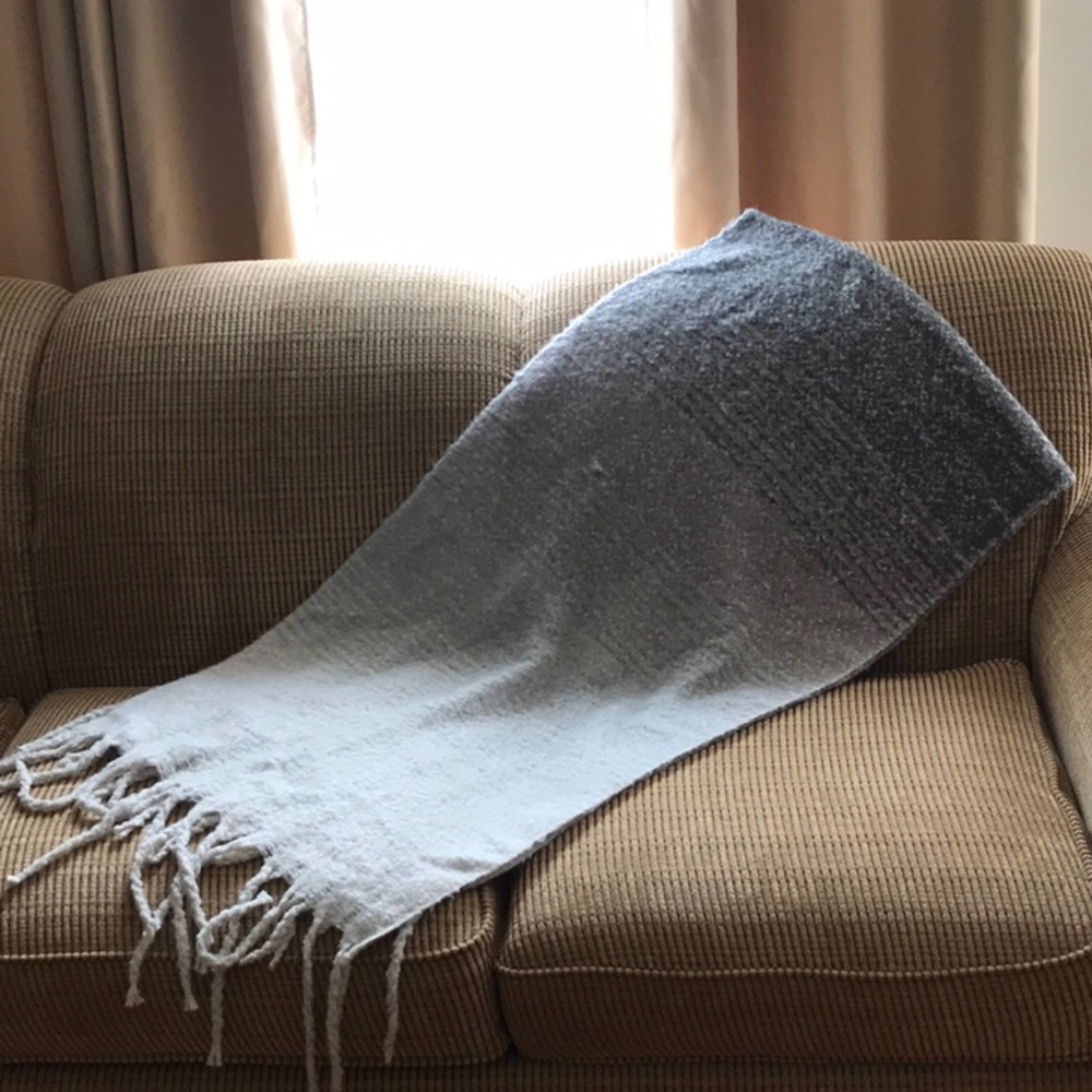 Meri Sea Large Blanket Scarf Ombré Grey